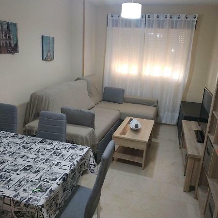 Apartmán Caciris Caces Exteriér fotografie